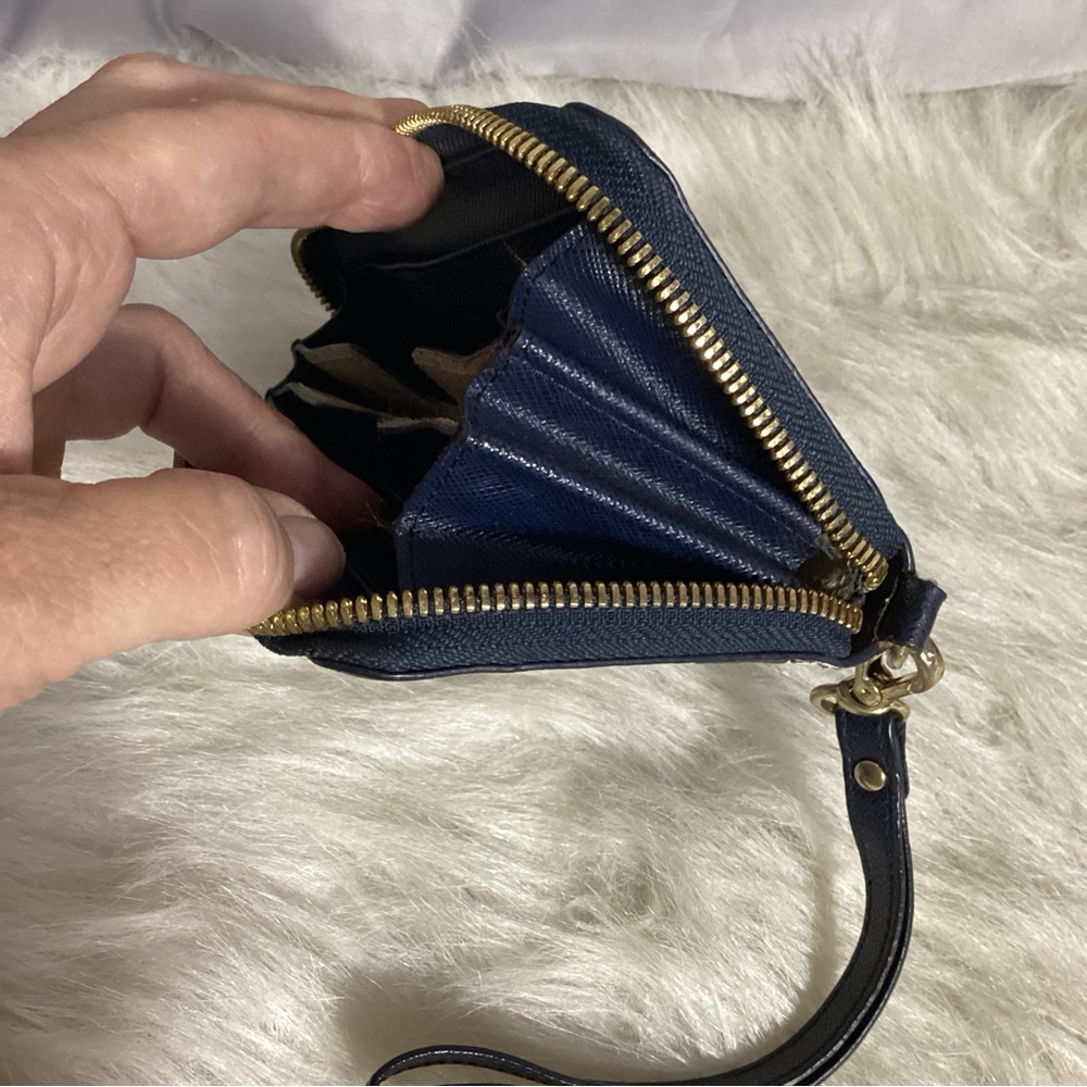 Michael Kors Blue/ White Striped Zip Around Clutch Wristlet Wallet - Picture 10 of 12